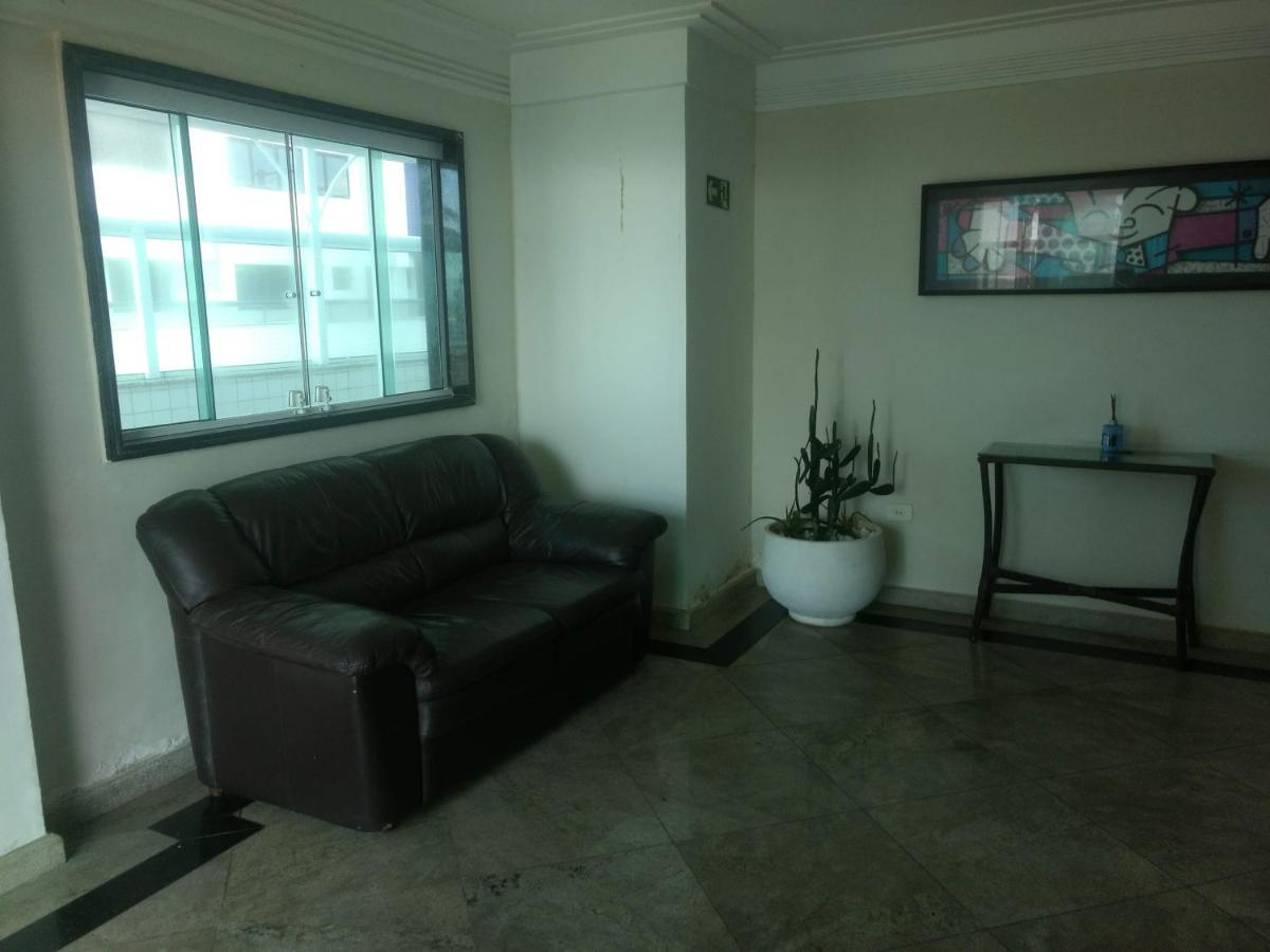 Belo Apartamento Com Vistas Para O Mar - Pe Na Areia - Churrasqueira Na Varanda ปรายากรันเด ภายนอก รูปภาพ