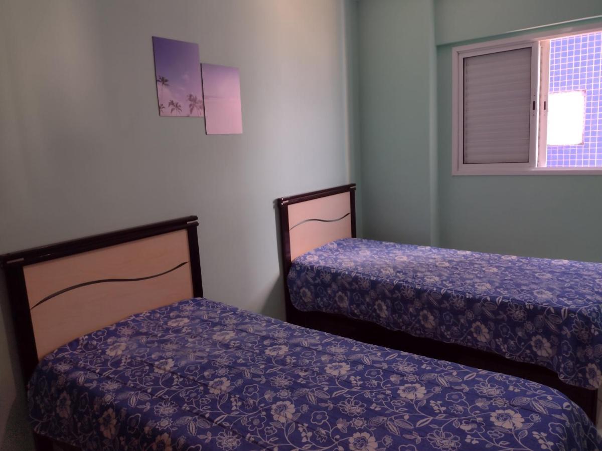 Belo Apartamento Com Vistas Para O Mar - Pe Na Areia - Churrasqueira Na Varanda ปรายากรันเด ภายนอก รูปภาพ