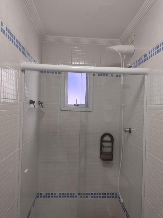 Belo Apartamento Com Vistas Para O Mar - Pe Na Areia - Churrasqueira Na Varanda ปรายากรันเด ภายนอก รูปภาพ