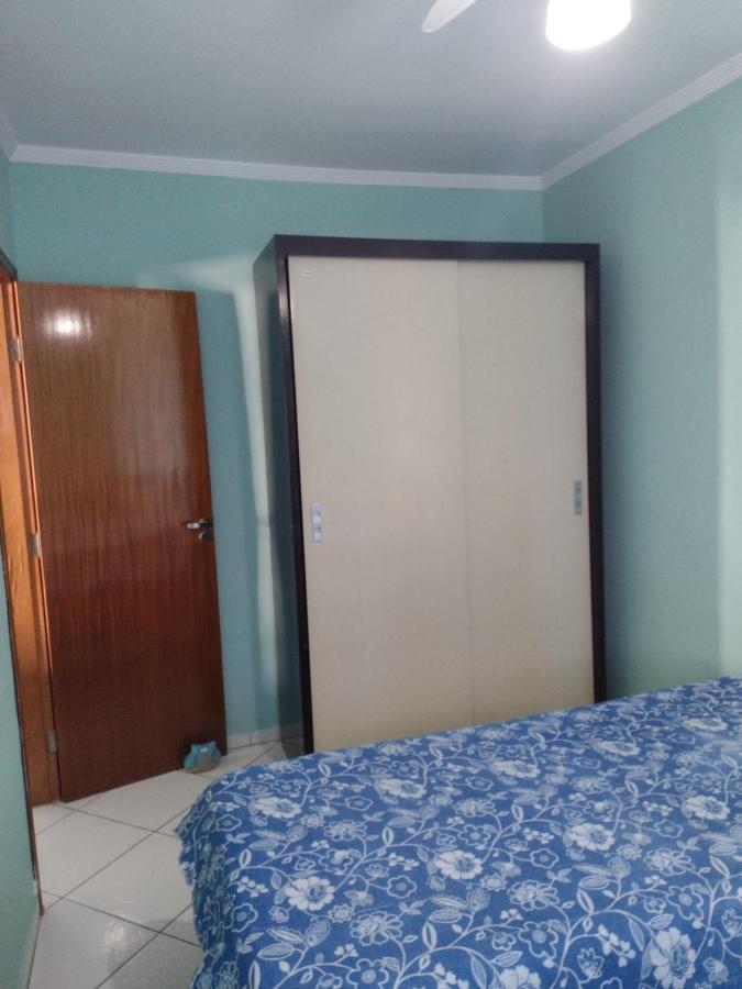 Belo Apartamento Com Vistas Para O Mar - Pe Na Areia - Churrasqueira Na Varanda ปรายากรันเด ภายนอก รูปภาพ